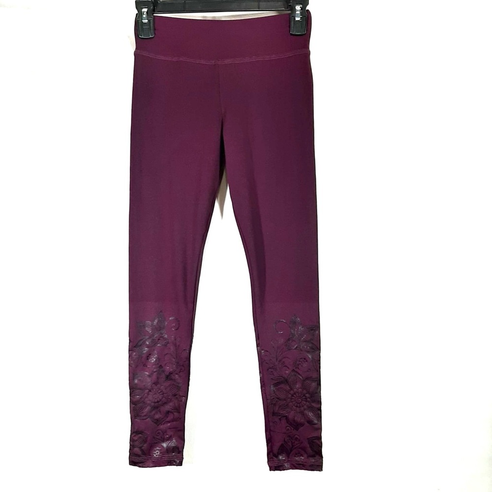 Jala burgundy yoga leggings XS